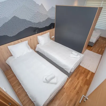 Royal Premium By Vucko *