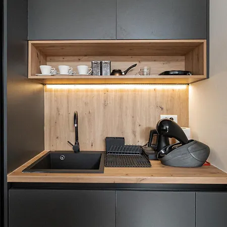 Royal Premium By Vucko