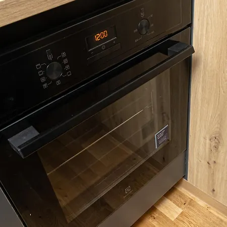 Royal Premium By Vucko Serviced דירה יהורינה